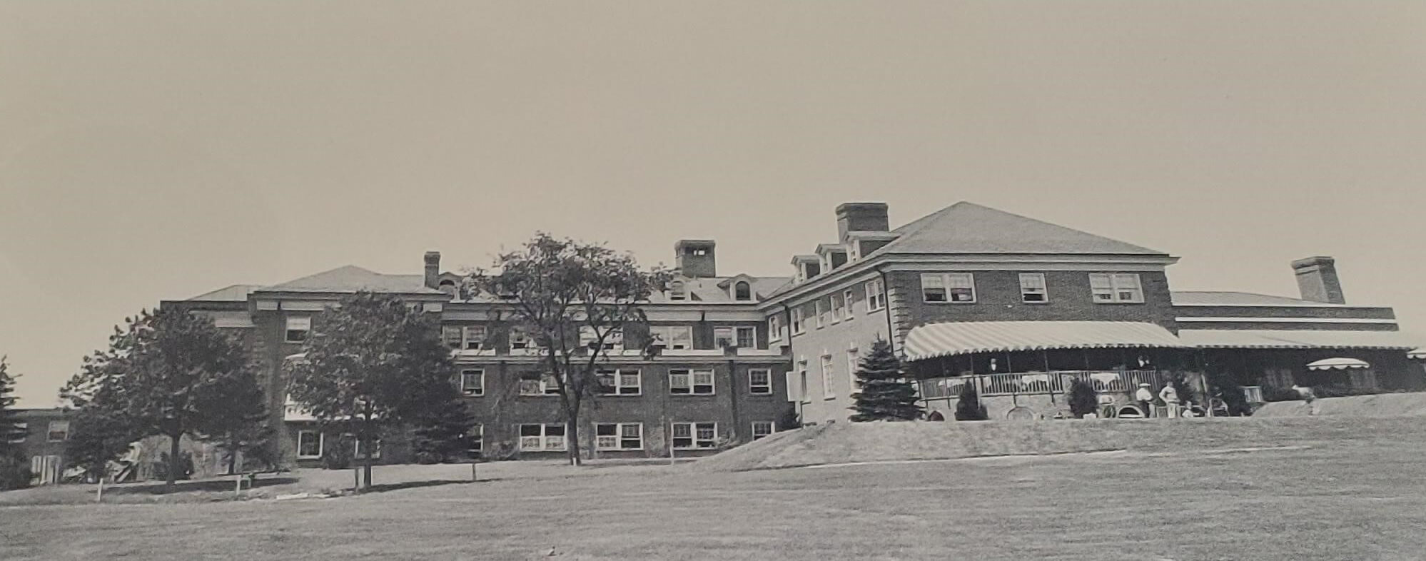 Clubhouse Expanded